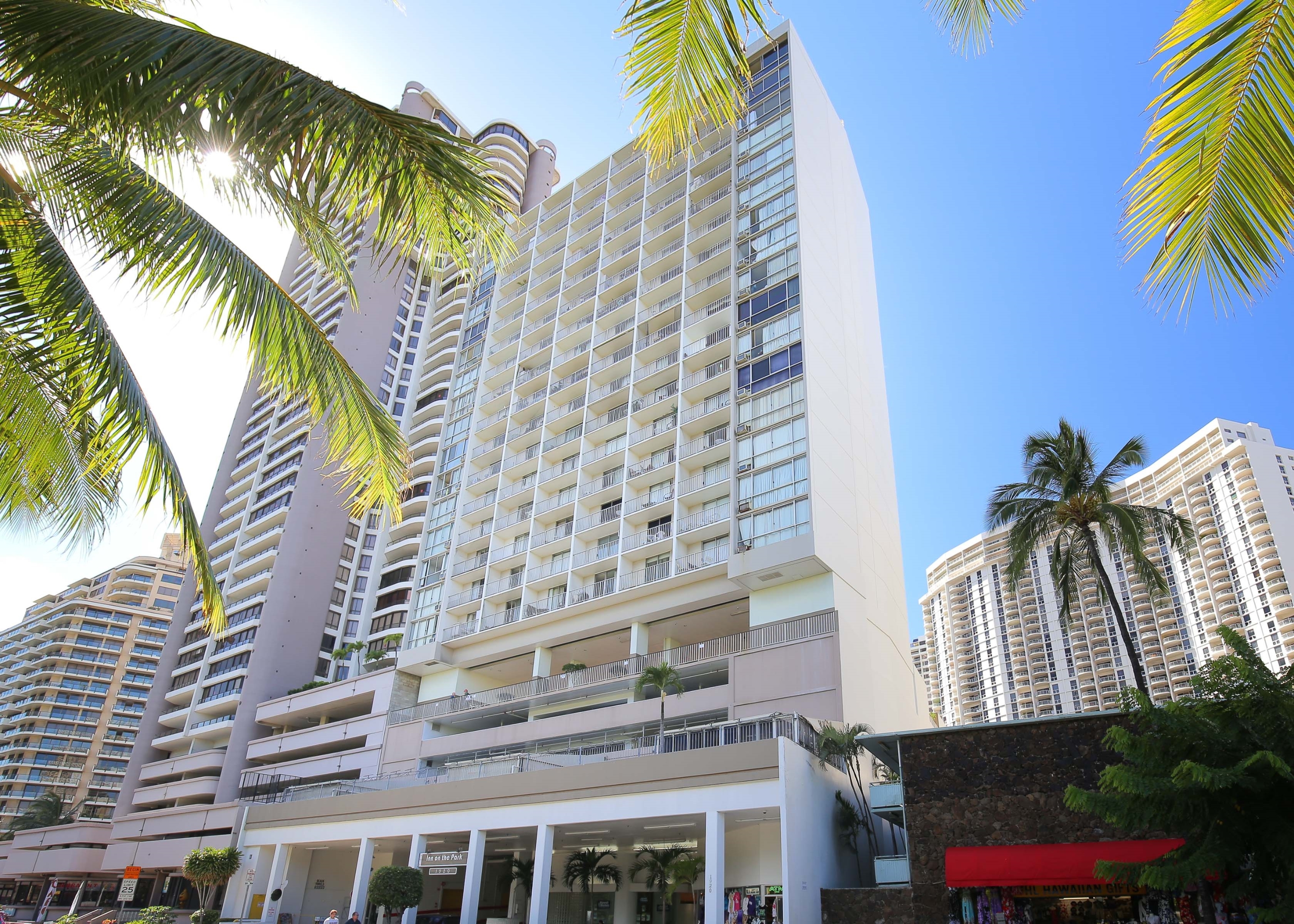 1920 Ala Moana Boulevard #802 - 1